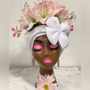 Handmade Indoor Diva Planter “Lilies Of The Valley”